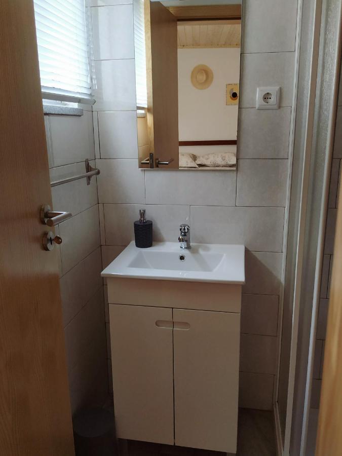 Casinha Da Eira Lägenhet Góis Exteriör bild