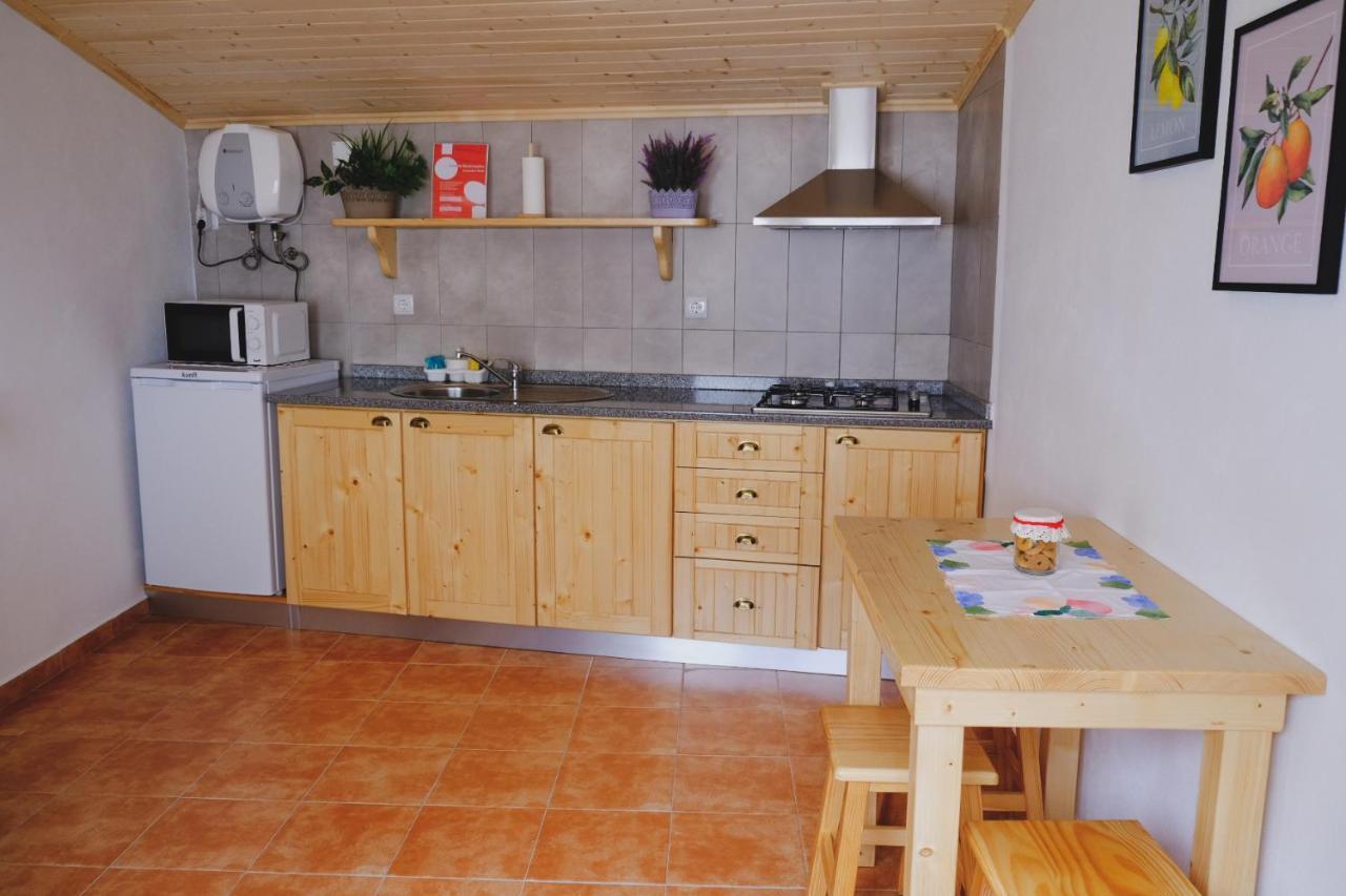 Casinha Da Eira Lägenhet Góis Exteriör bild